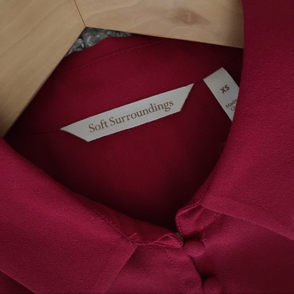 SOFT SURROUNDINGS Button Down Poet Blouse - Picture 2 of 6